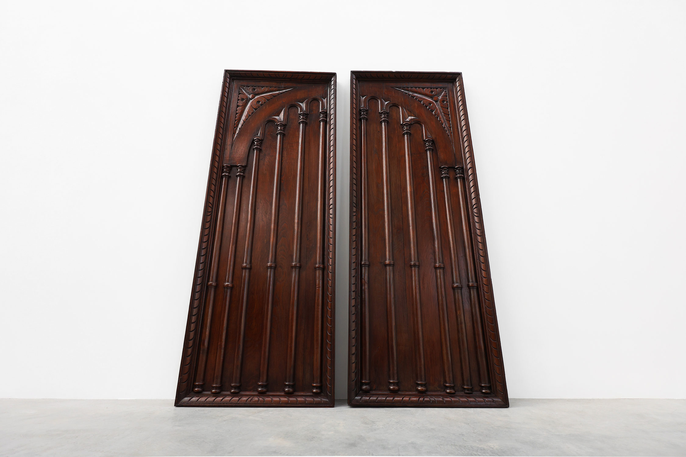 Large Carved Portuguese Oak Wall Panels, 1850s, Set of 2thumbnail